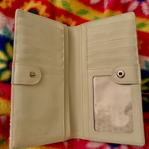 Kate spade floral wallet - Picture 3 of 4